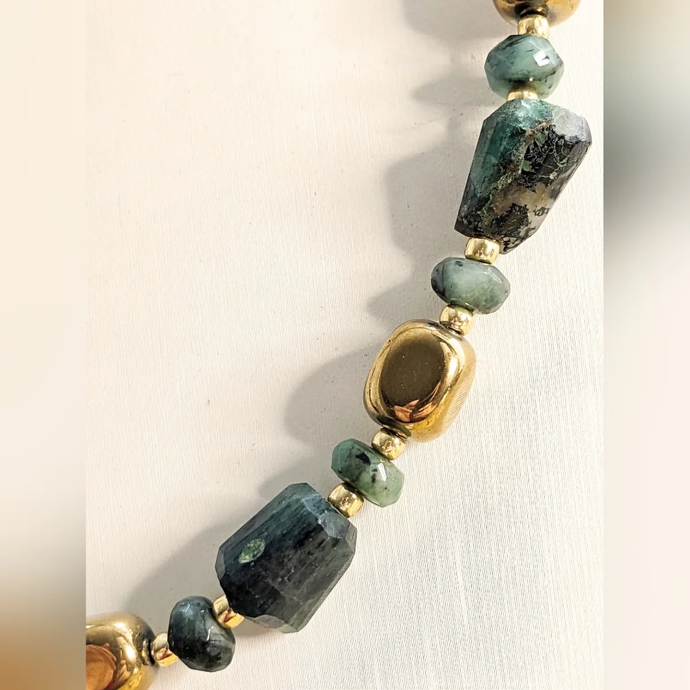 Emerald genuine stones